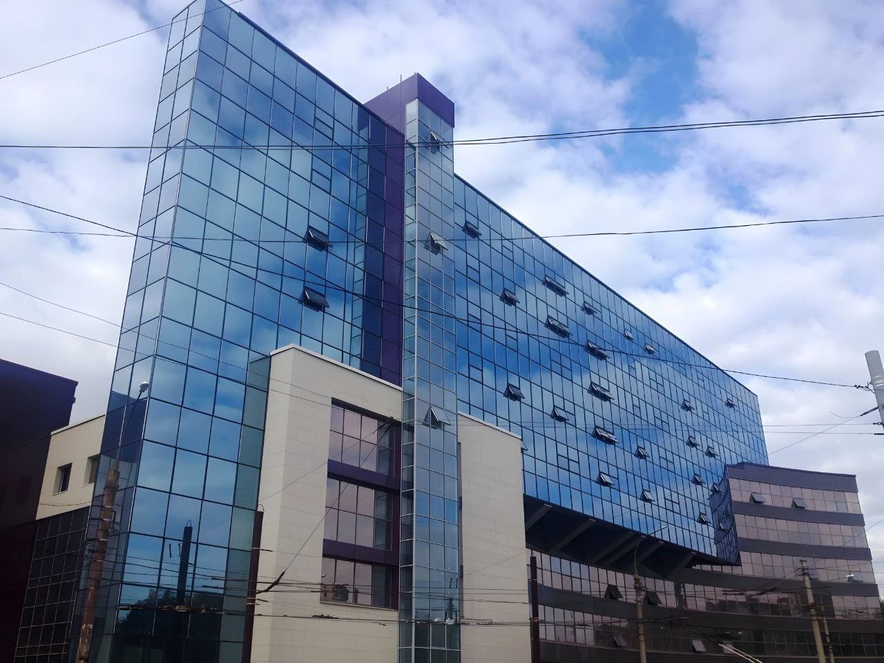 Самый крупный фасадный объект Челябинска