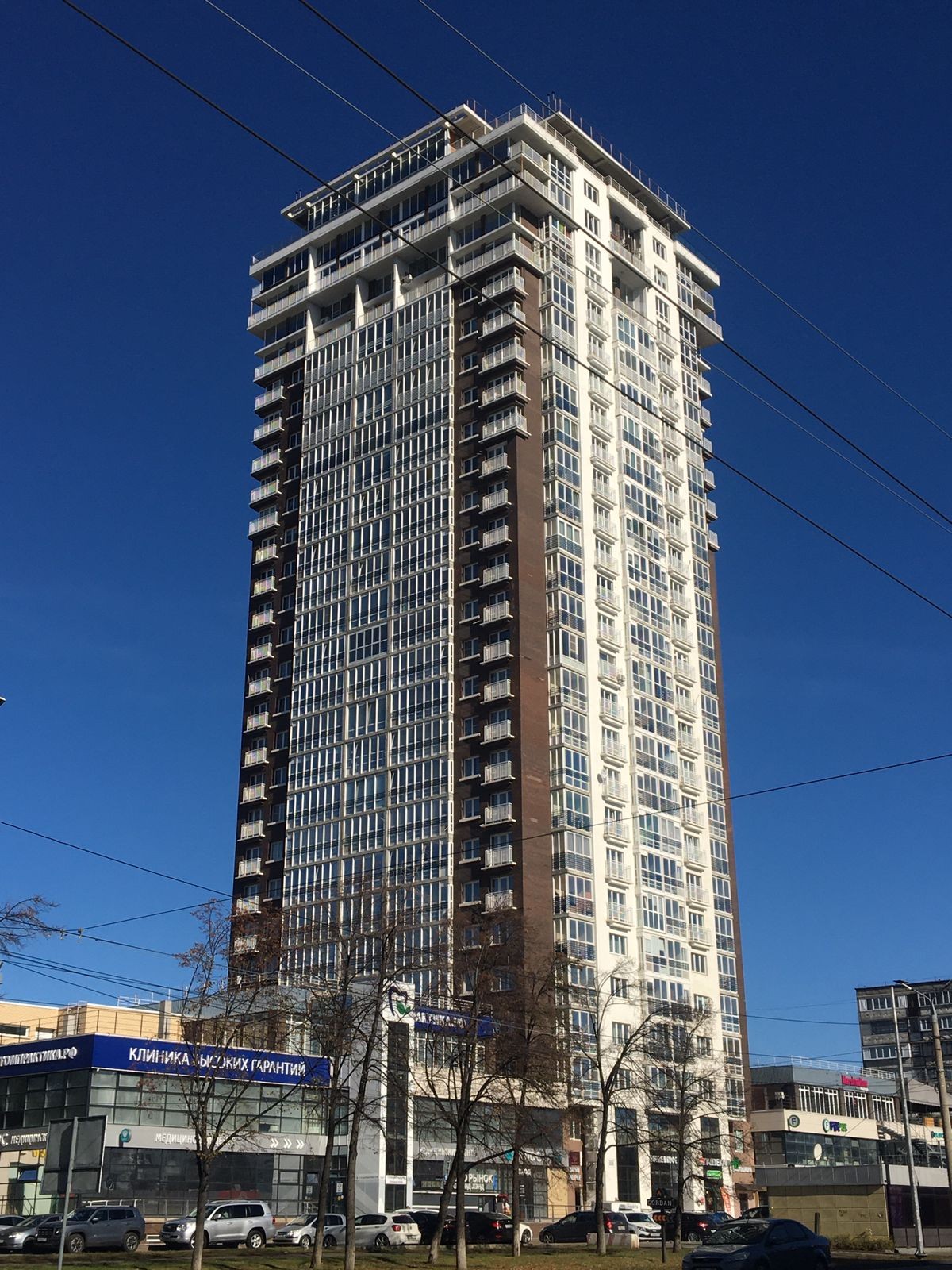 Многоквартирный премиальный жилой комплекс Король Плаза.